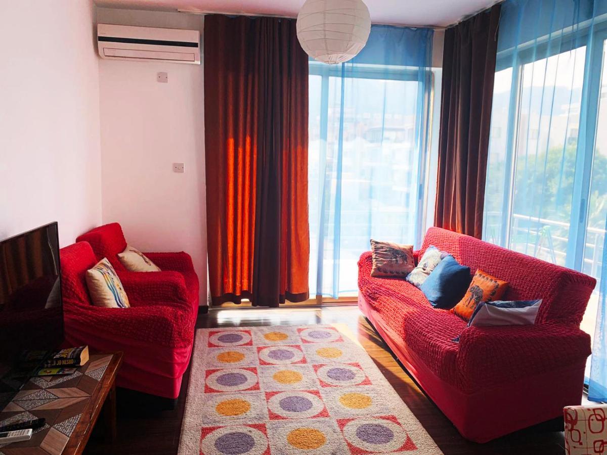 Rix Apartments Кирения Екстериор снимка